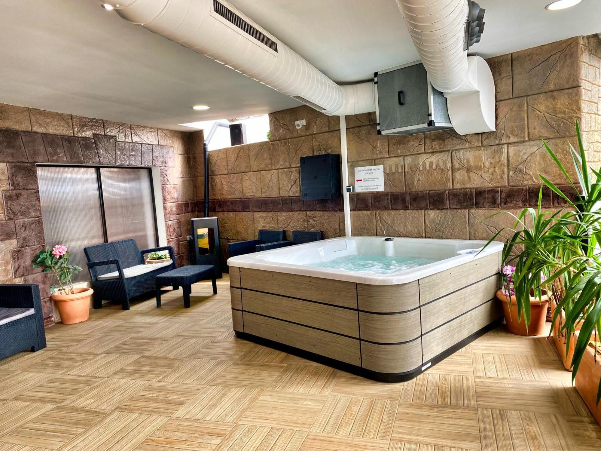 Apartamentos Spa Casco Historico De Isla - AlojateIsla Plana Екстериор снимка