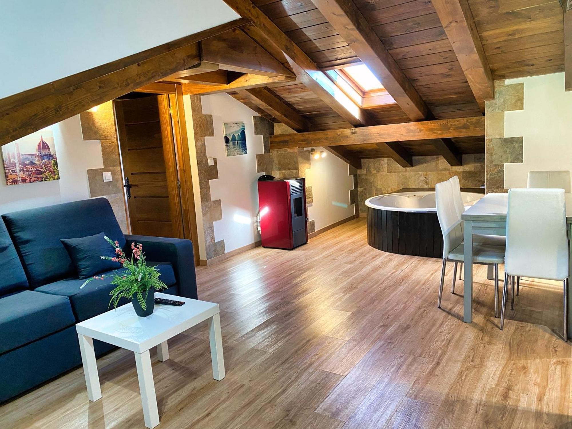 Apartamentos Spa Casco Historico De Isla - AlojateIsla Plana Екстериор снимка